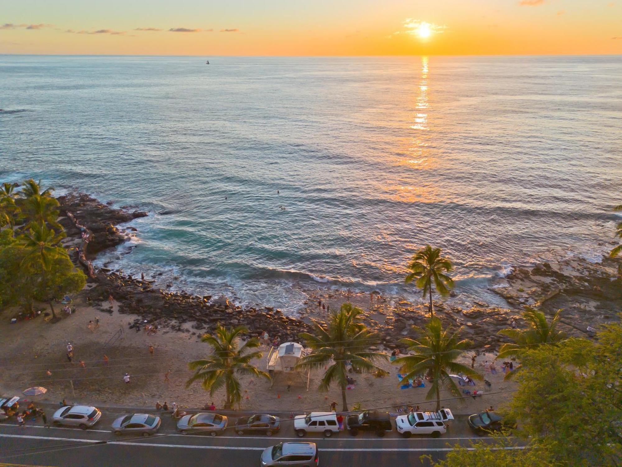 Family Getaway - Lava Room At Magic Sands Beach Kailua-Kona Exterior photo
